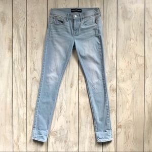 Light Wash Mid-Rise Jean Legging